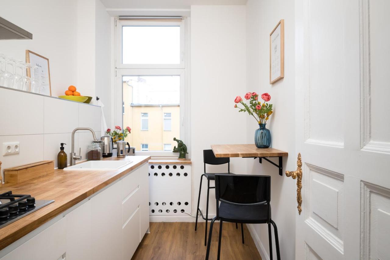 Riesiges Apartment Nahe Kudamm Sehr Schoner Altbau 123M2 Gross 12 Gaste Berlijn Buitenkant foto